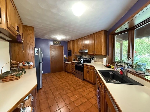3233 68th St, Urbandale, IA 50322 - photo 11