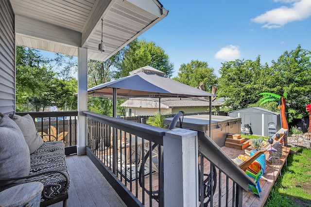 2414 E 38th Ct, Des Moines, IA 50317 - photo 24