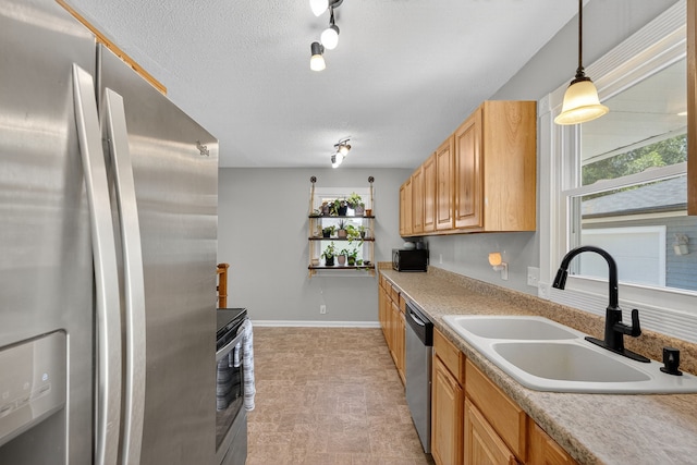 3118 E 37th St, Des Moines, IA 50317 - photo 14