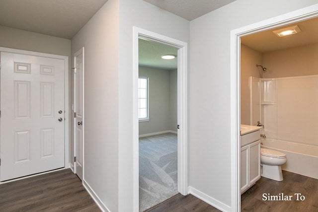 565 NW Compass Ave, Waukee, IA 50263 - photo 3