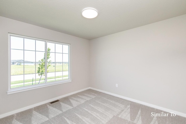 565 NW Compass Ave, Waukee, IA 50263 - photo 4