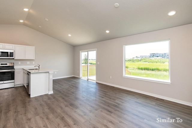565 NW Compass Ave, Waukee, IA 50263 - photo 11