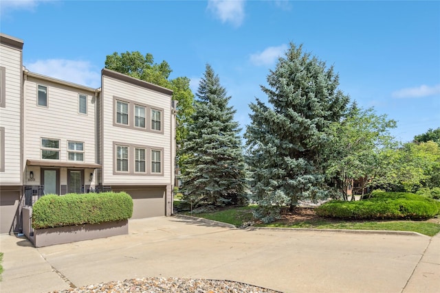 601 41st St, Des Moines, IA 50312 - photo 2