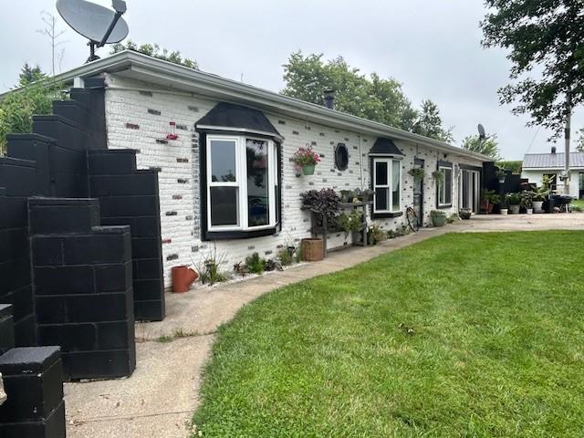 4544 E 76th St S, Newton, IA 50208 - photo 2