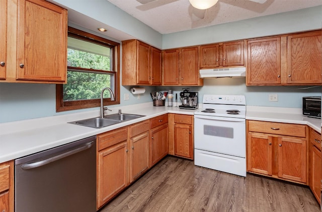 504 Lakeview Dr, Van Meter, IA 50261 - photo 16