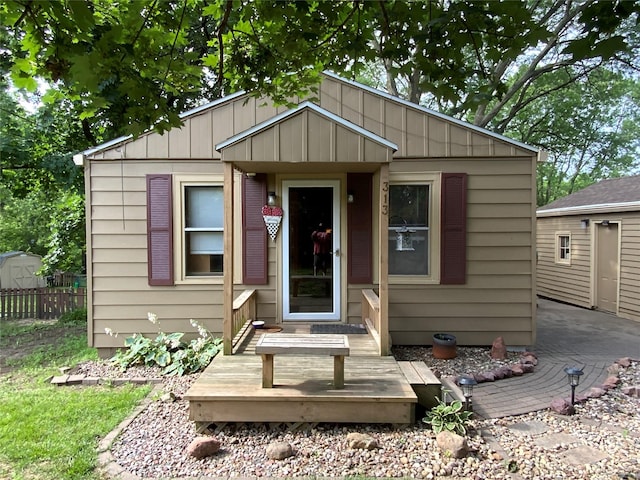 313 E Broad St, Des Moines, IA 50315 - photo 1