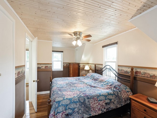 1030 W 9th St S, Newton, IA 50208 - photo 17