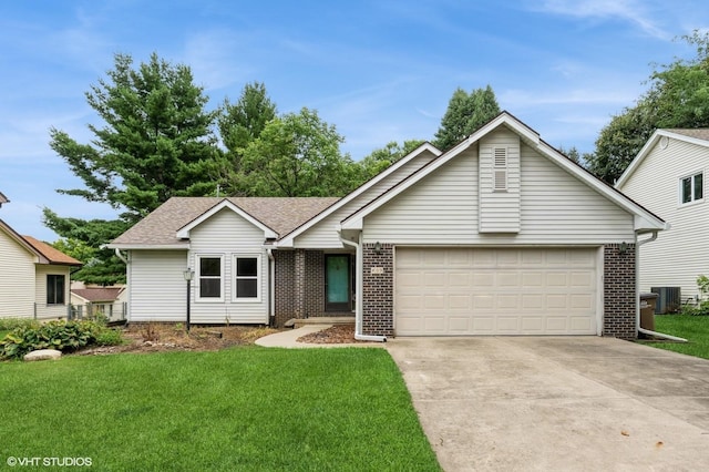 409 Hawthorn Cir, Pleasant Hill, IA 50327 - photo 1