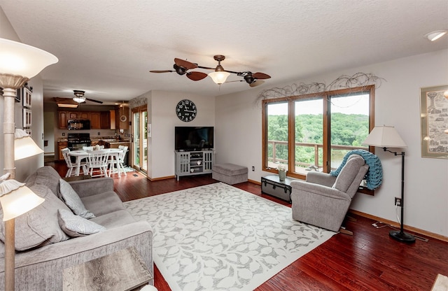 36892 W Shore Ln, Van Meter, IA 50261 - photo 4