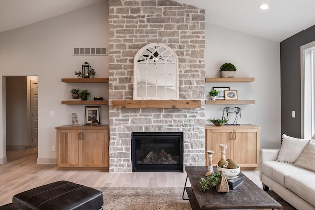 16507 Ironwood Ln, Urbandale, IA 50323 - photo 8