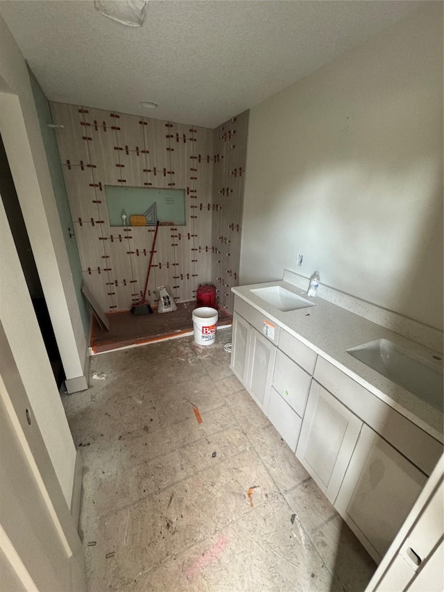 814 E Edison Ave, Des Moines, IA 50315 - photo 7