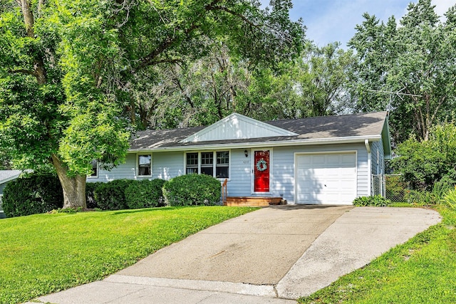 4210 SE 13th St, Des Moines, IA 50315 - photo 1