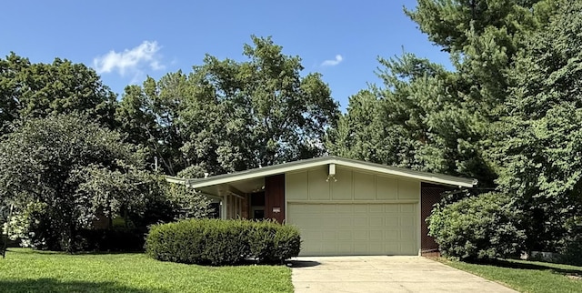 3509 Caulder Ave, Des Moines, IA 50321 - photo 2