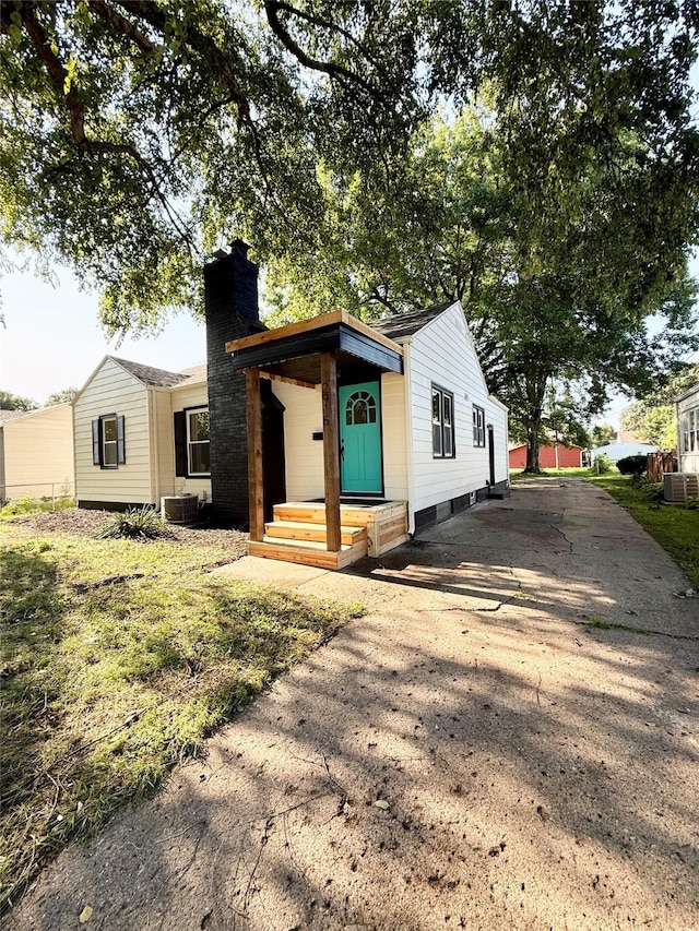 2915 E Walnut St, Des Moines, IA 50317 - photo 3