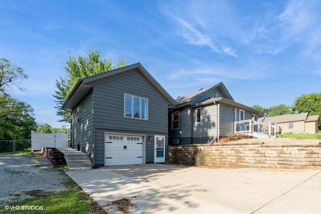 80 Lacona Ave, Des Moines, IA 50315 - photo 2