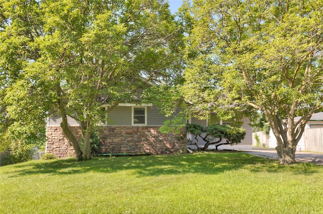 209 E Philip St, Des Moines, IA 50315 - photo 2