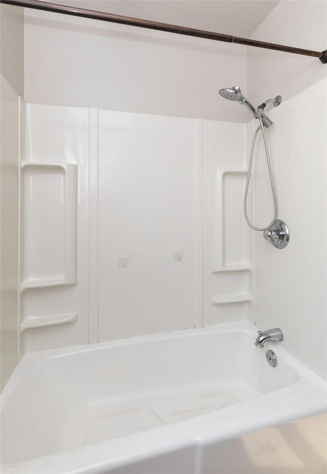209 E Philip St, Des Moines, IA 50315 - photo 16
