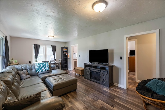 2151 E Leland Ave, Des Moines, IA 50320 - photo 7