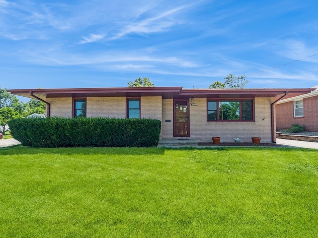 3219 74th St, Urbandale, IA 50322 - photo 1