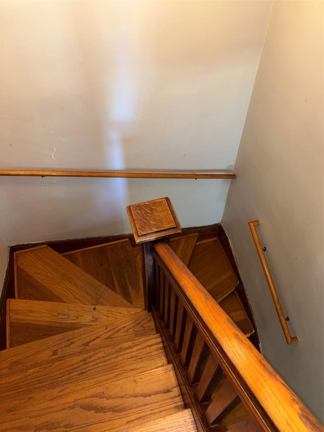 2119 E 12th St, Des Moines, IA 50316 - photo 14