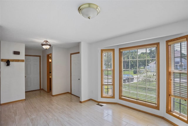2401 Emma Ave, Des Moines, IA 50321 - photo 3