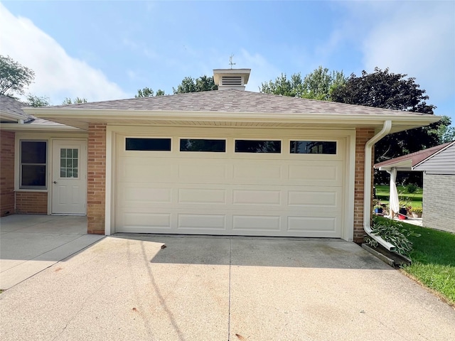 2813 S 2nd Ave E, Newton, IA 50208 - photo 2