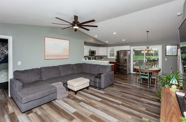 919 Titus Ave, Des Moines, IA 50315 - photo 3