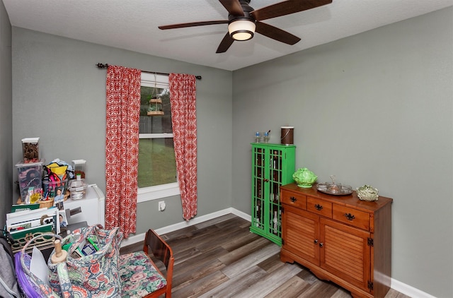 919 Titus Ave, Des Moines, IA 50315 - photo 20