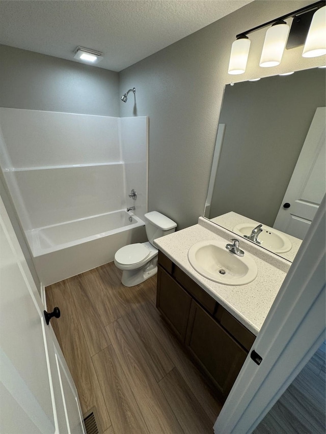 2739 E Elm St, Des Moines, IA 50317 - photo 12