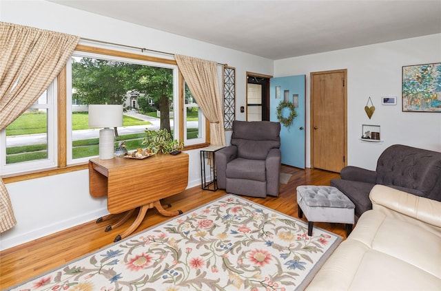 2729 Thompson Ave, Des Moines, IA 50317 - photo 4
