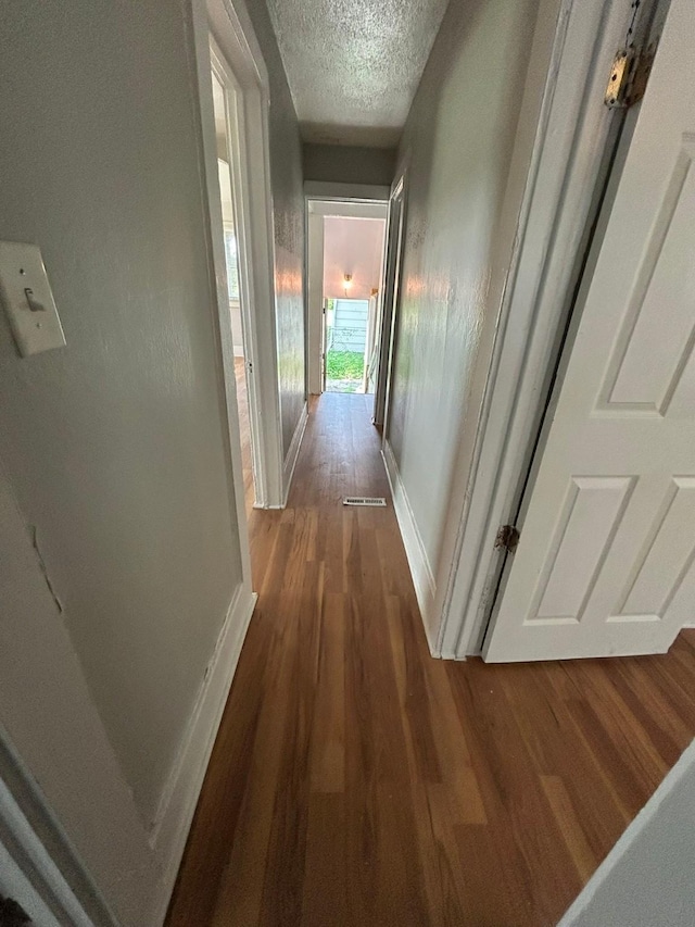 1236 Stewart St, Des Moines, IA 50316 - photo 5