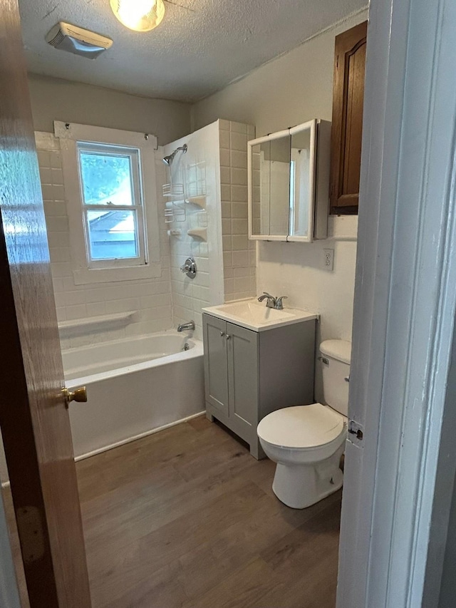 1236 Stewart St, Des Moines, IA 50316 - photo 7