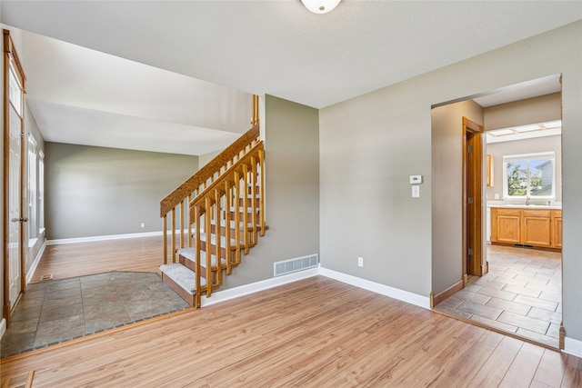 5028 Oakwood Ln, West Des Moines, IA 50265 - photo 15