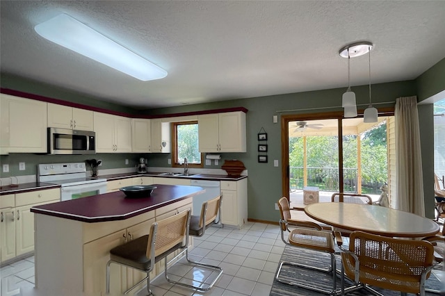 5912 Brookview Dr, West Des Moines, IA 50266 - photo 5