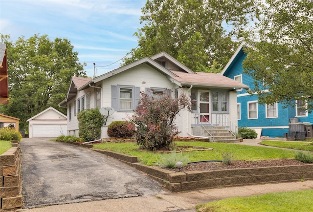 722 Guthrie Ave, Des Moines, IA 50316 - photo 2