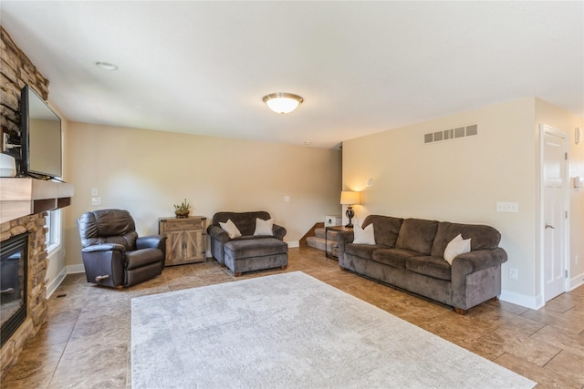 120 NE Fox Run Trl, Waukee, IA 50263 - photo 6