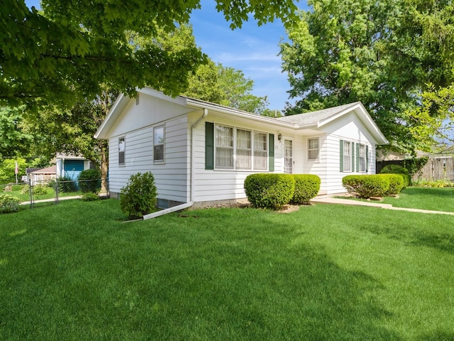 8110 Warren Dr, Des Moines, IA 50320 - photo 4