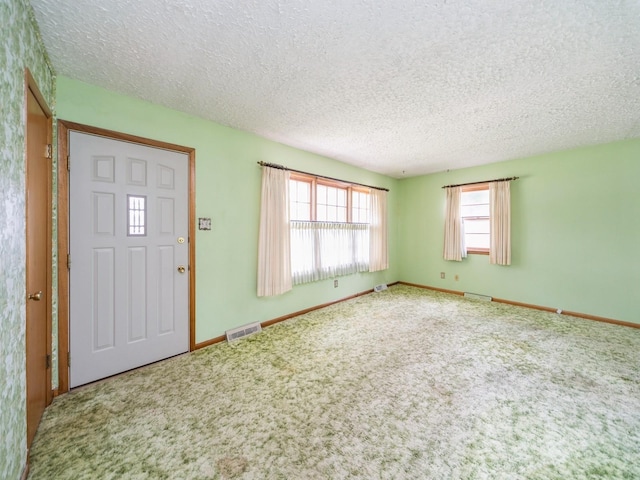 8110 Warren Dr, Des Moines, IA 50320 - photo 8
