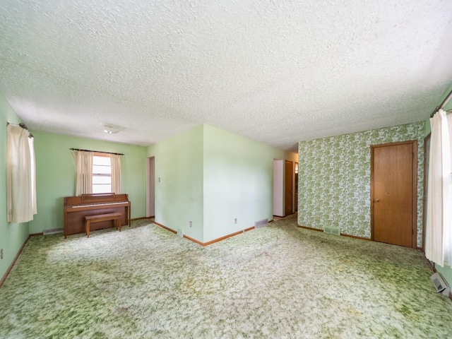 8110 Warren Dr, Des Moines, IA 50320 - photo 10
