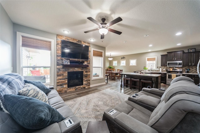 14335 Aurora Ave, Urbandale, IA 50323 - photo 5