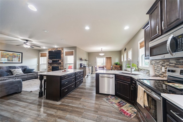 14335 Aurora Ave, Urbandale, IA 50323 - photo 9