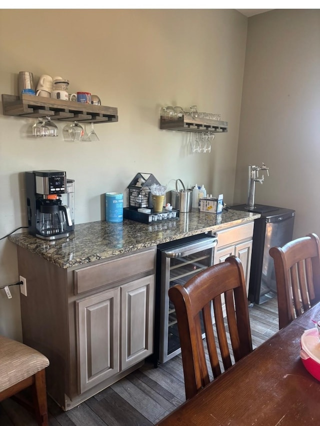 14335 Aurora Ave, Urbandale, IA 50323 - photo 13