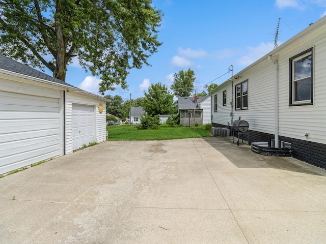 305 6th St, Adair, IA 50002 - photo 32