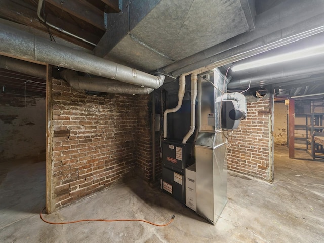 1249 43rd St, Des Moines, IA 50311 - photo 27