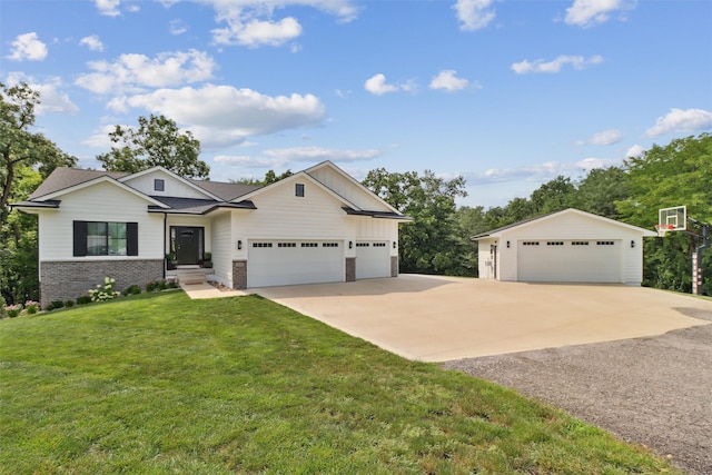 24261 Trail Ridge Ct, Adel, IA 50003 - photo 1