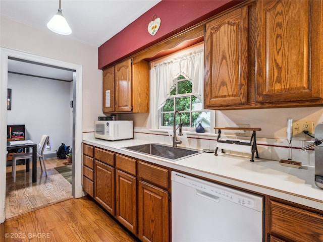 2018 38th St, Des Moines, IA 50310 - photo 11