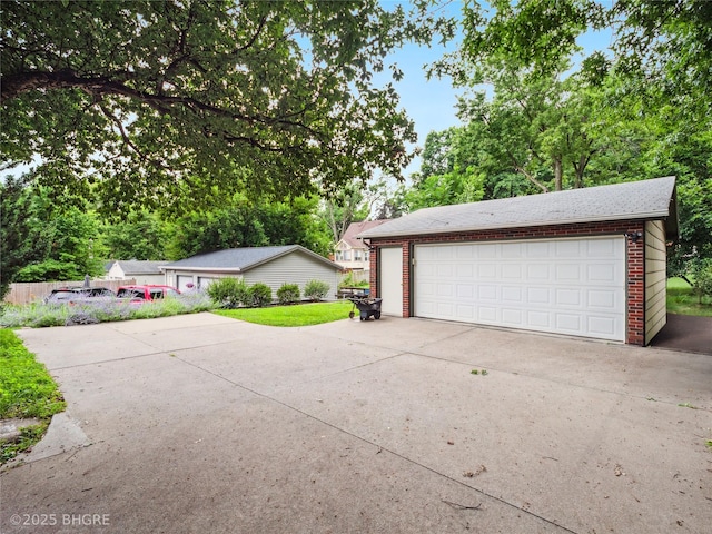 2018 38th St, Des Moines, IA 50310 - photo 32