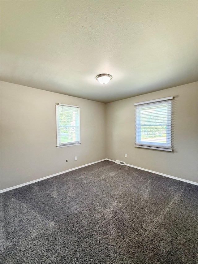 4138 E 27th St, Des Moines, IA 50317 - photo 11
