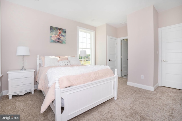 view of carpeted bedroom