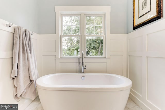 3621 Edgemont St, Edgewater, MD 21037 - full bathroom featuring plenty of natural light, a soaking tub, and a decorative wall